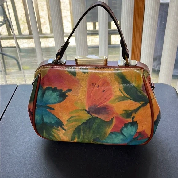 NWT Patricia Nash Gracchi Frame Watercolor Butterfly Leather Satchel - Picture 3 of 11